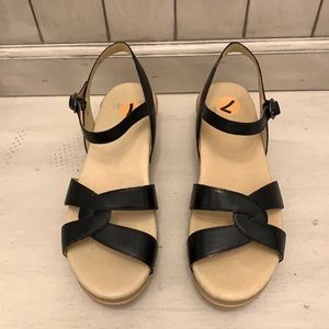 Dansko Black karmen comfort leather sandal size 37(6.5-7) 🤩 NEW